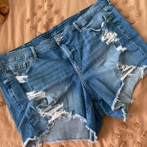 Torrid stretchy mid rise jean short